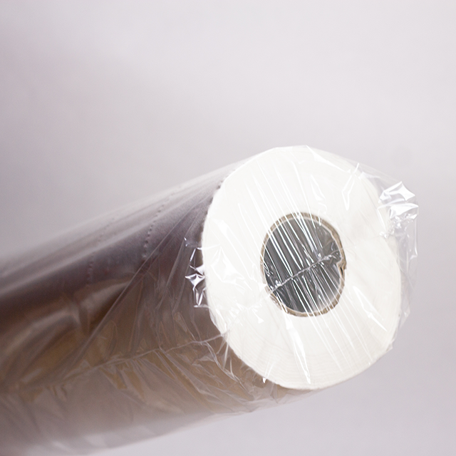 Rouleau sous film plastique de protection